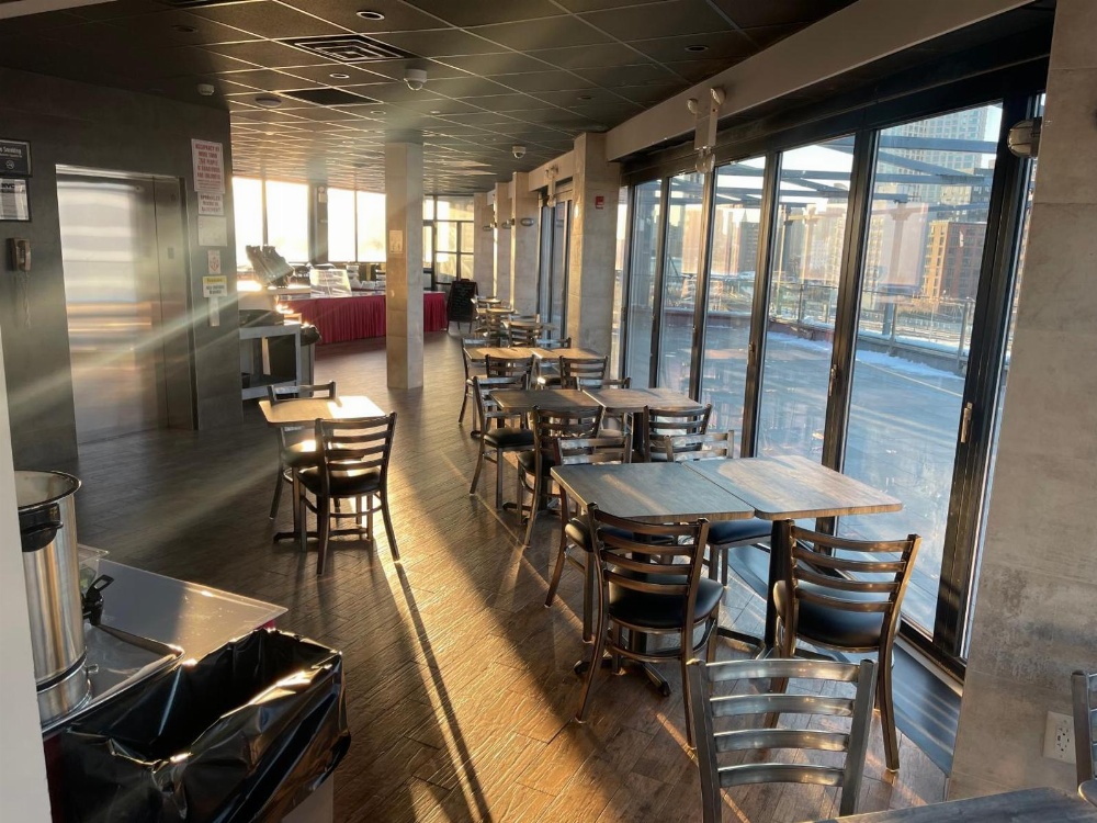 Feather Factory Hotel Image 24